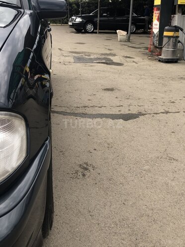 Mercedes C 180 1999, 312,000 km - 1.8 l - Bakı
