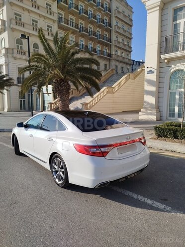 Hyundai Grandeur 2014, 239,000 km - 2.2 l - Bakı
