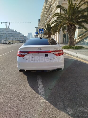 Hyundai Grandeur 2014, 239,000 km - 2.2 l - Bakı