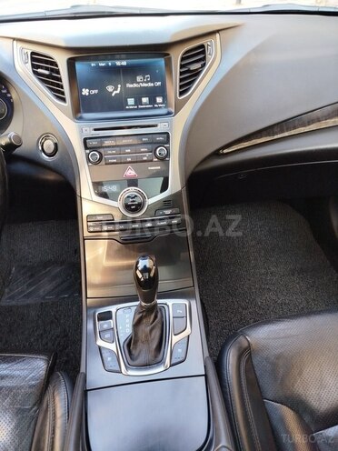 Hyundai Grandeur 2014, 239,000 km - 2.2 l - Bakı