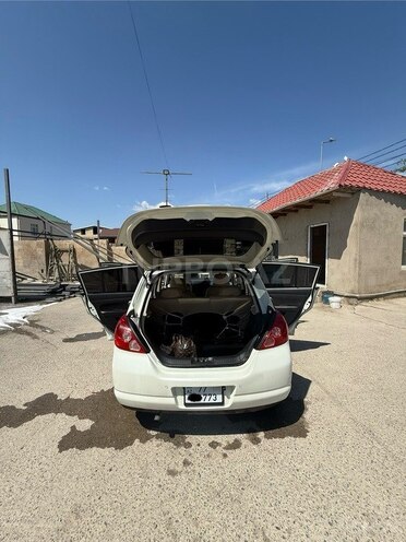 Nissan Tiida 2008, 172,000 km - 1.6 л - Bakı