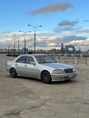 Mercedes C 240 2000, 345,670 km - 2.4 l - Bakı