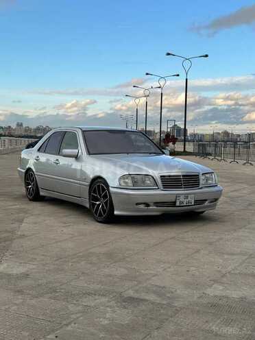 Mercedes C 240 2000, 345,670 km - 2.4 l - Bakı