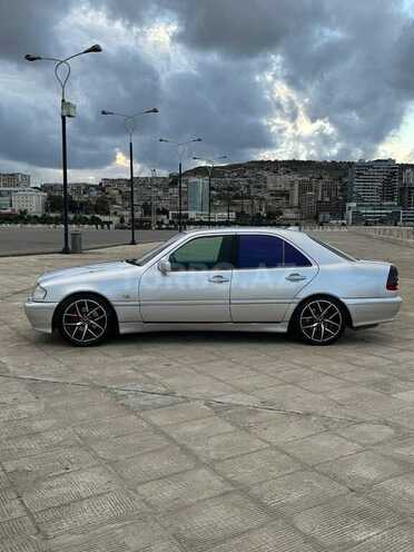 Mercedes C 240 2000, 345,670 km - 2.4 l - Bakı