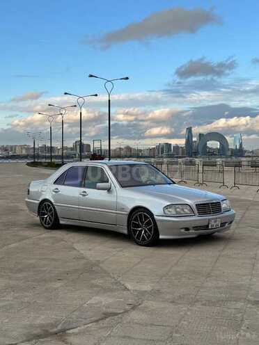 Mercedes C 240 2000, 345,670 km - 2.4 l - Bakı