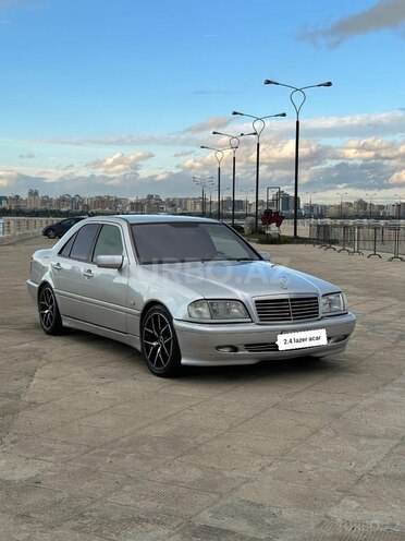 Mercedes C 240 2000, 345,670 km - 2.4 l - Bakı