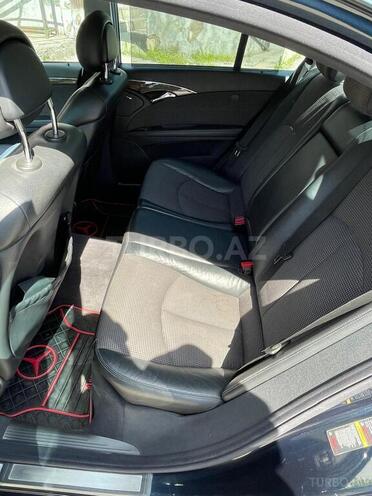 Mercedes E 240 2004, 168,000 km - 2.6 l - Quba