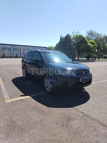 Mitsubishi Outlander 2008, 25,500 km - 3.0 l - Qazax