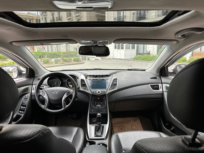 Hyundai Avante 2015, 130,000 km - 1.6 л - Bakı