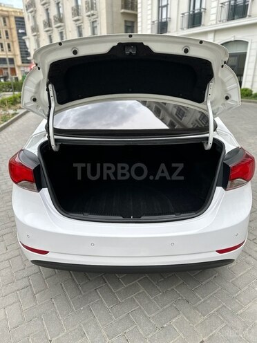 Hyundai Avante 2015, 130,000 km - 1.6 л - Bakı