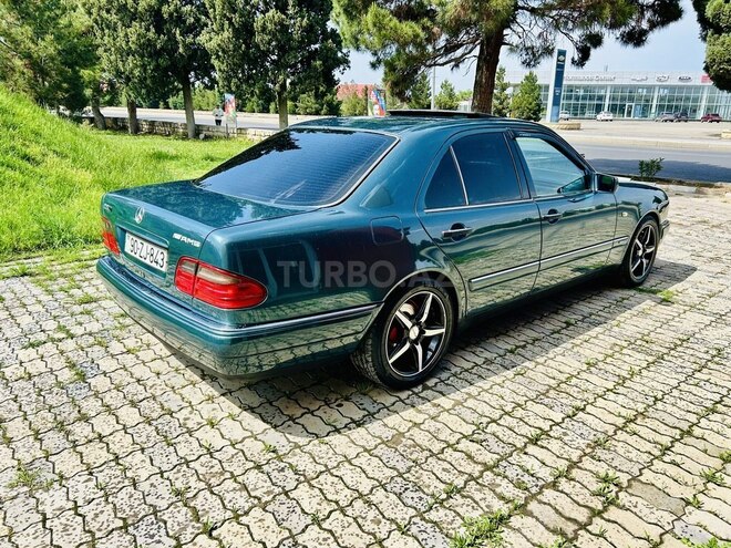Mercedes E 240 1999, 210,000 km - 2.4 l - Gəncə