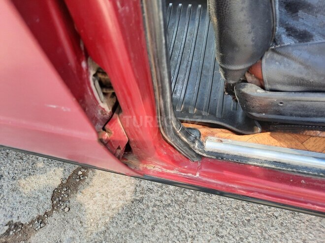 LADA (VAZ) 21011 1983, 87,565 km - 1.5 l - Salyan