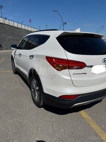 Hyundai Santa Fe-6