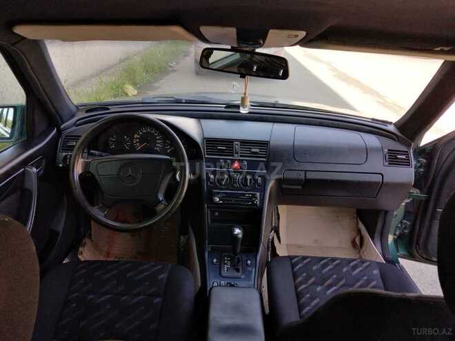Mercedes C 180 1998, 210,203 km - 1.8 l - Salyan