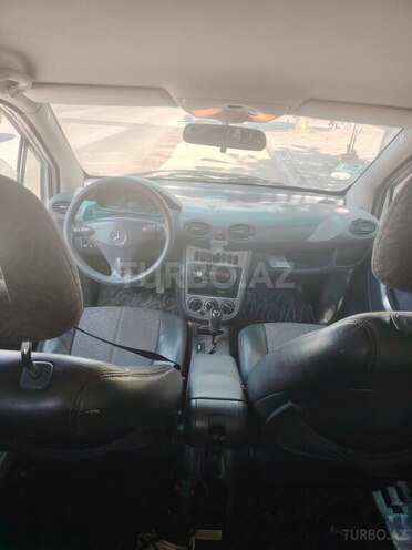 Mercedes A 160 2002, 209,000 km - 1.6 л - Bakı