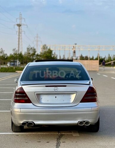 Mercedes C 220 d 2001, 214,365 km - 2.2 l - Bakı