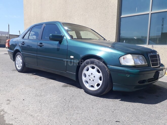 Mercedes C 180 1998, 210,203 km - 1.8 l - Salyan
