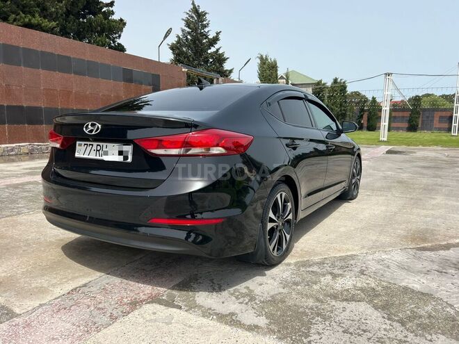 Hyundai Elantra 2016, 180,000 km - 2.0 l - Bakı