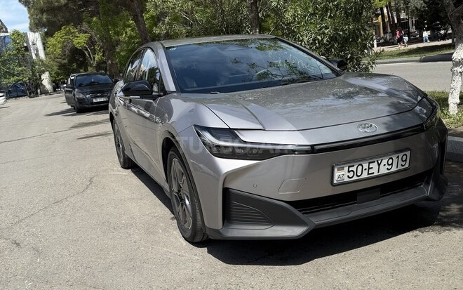 Toyota bZ3 2023, 16,000 km - 0.1 l - Sumqayıt