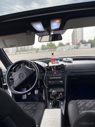 Mercedes C 200 1998, 280,000 km - 2.0 l - Gəncə