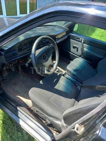 Mercedes 190 1992, 250,000 km - 1.8 l - Lənkəran