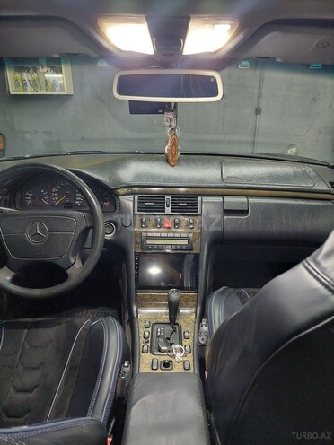 Mercedes E 230 1997, 400,000 km - 2.3 l - Gəncə