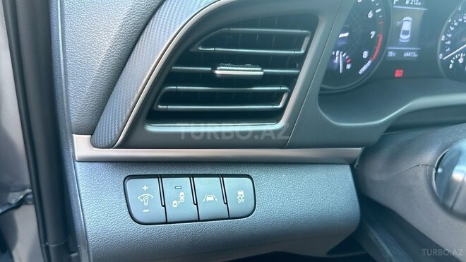 Hyundai Elantra 2019, 66,000 km - 2.0 l - Bakı