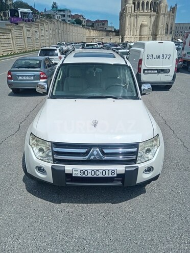 Mitsubishi Pajero 2008, 325,000 km - 3.0 l - Bakı