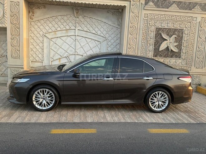 Toyota Camry 2020, 232,300 km - 2.5 l - Bakı