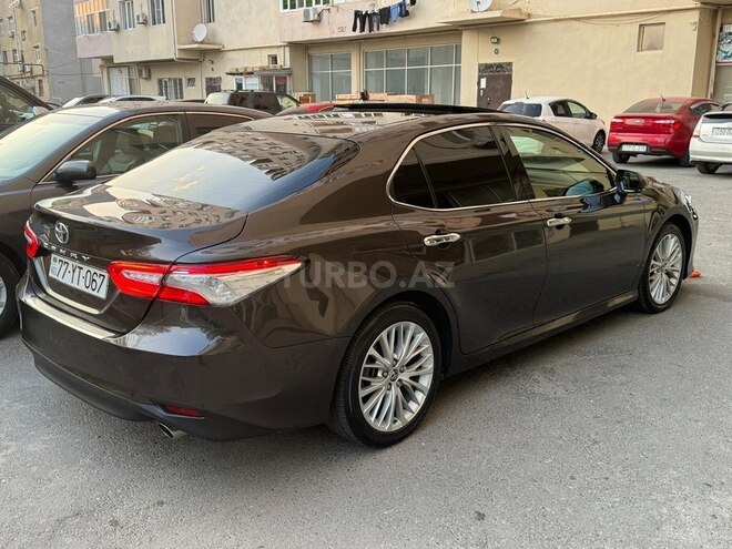 Toyota Camry-4