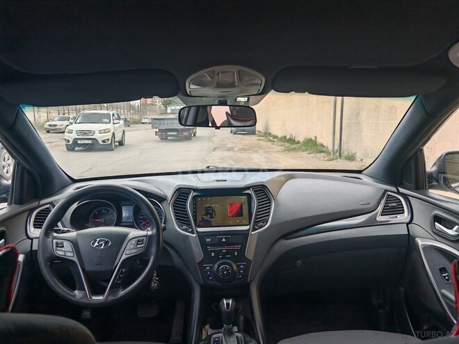 Hyundai Santa Fe-4