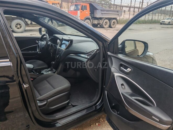 Hyundai Santa Fe-8