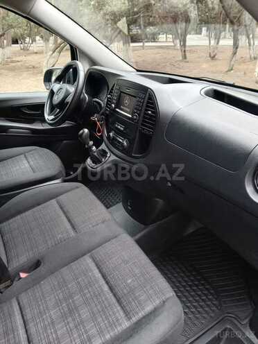 Mercedes Vito 2017, 302,000 km - 2.2 л - Sumqayıt