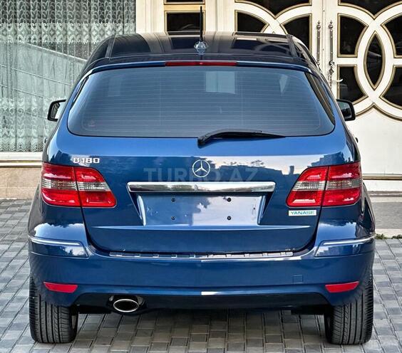 Mercedes B 180 2008, 201,000 km - 1.7 l - Bakı