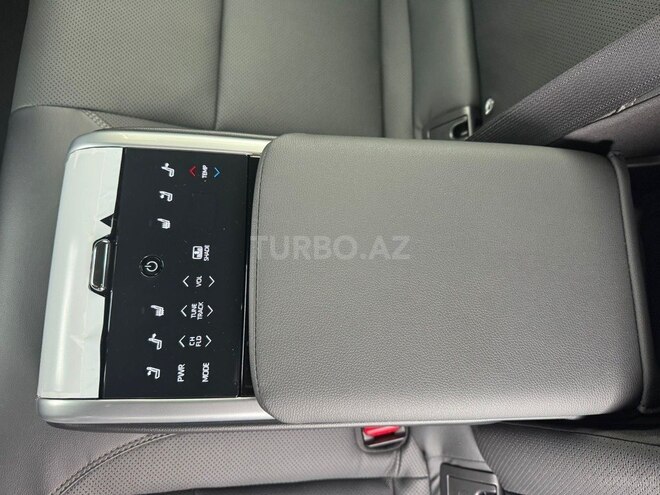 Toyota Camry-9