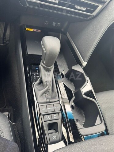 Toyota Camry-19