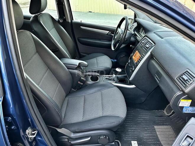 Mercedes B 180 2008, 201,000 km - 1.7 l - Bakı