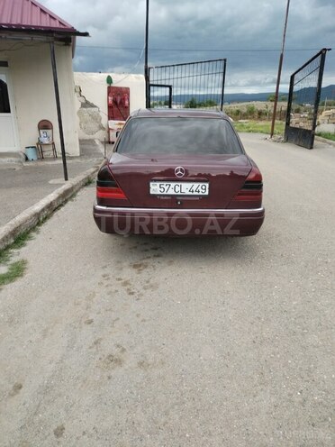 Mercedes C 200 1995, 194,692 km - 2.0 l - Tovuz
