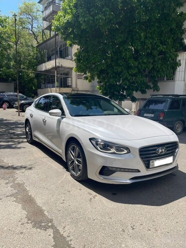 Hyundai Grandeur 2017, 230,000 km - 2.2 л - Bakı