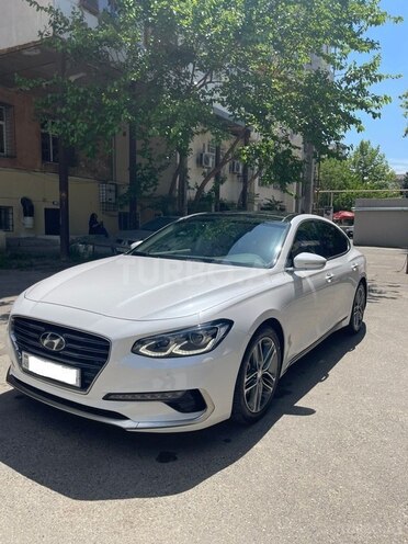 Hyundai Grandeur 2017, 230,000 km - 2.2 л - Bakı