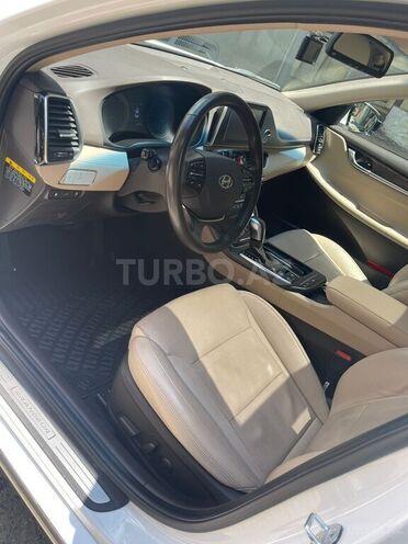 Hyundai Grandeur 2017, 230,000 km - 2.2 л - Bakı