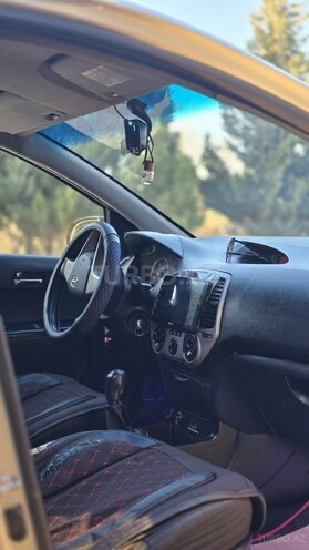 Hyundai i20 2010, 320,000 km - 1.4 l - Bakı