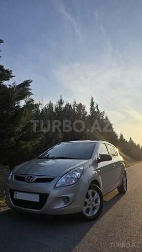 Hyundai i20 2010, 320,000 km - 1.4 l - Bakı