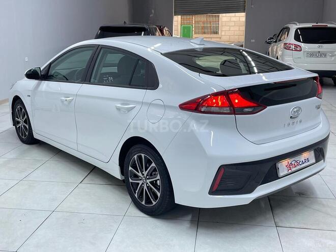 Hyundai IONIQ-9