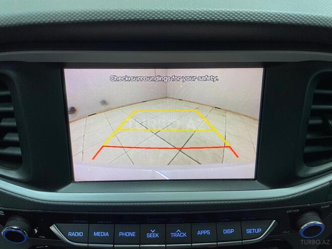 Hyundai IONIQ-15