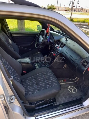 Mercedes C 180 1998, 34,567 km - 1.8 л - Qazax