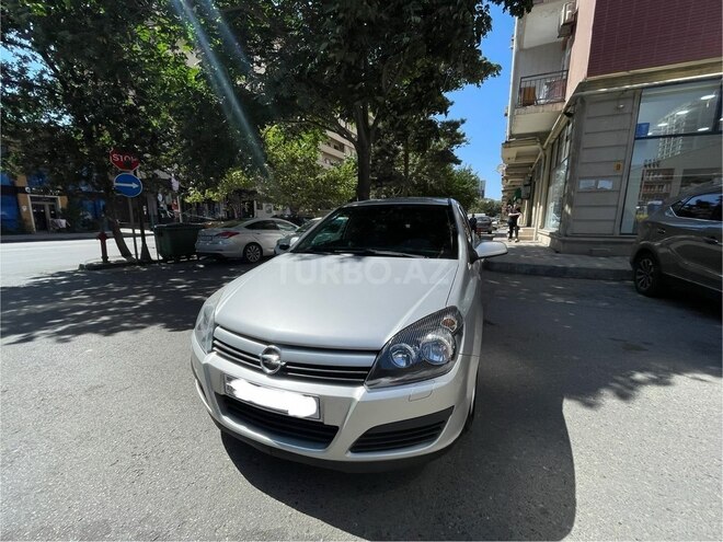 Opel Astra 2004, 296,000 km - 1.4 l - Bakı