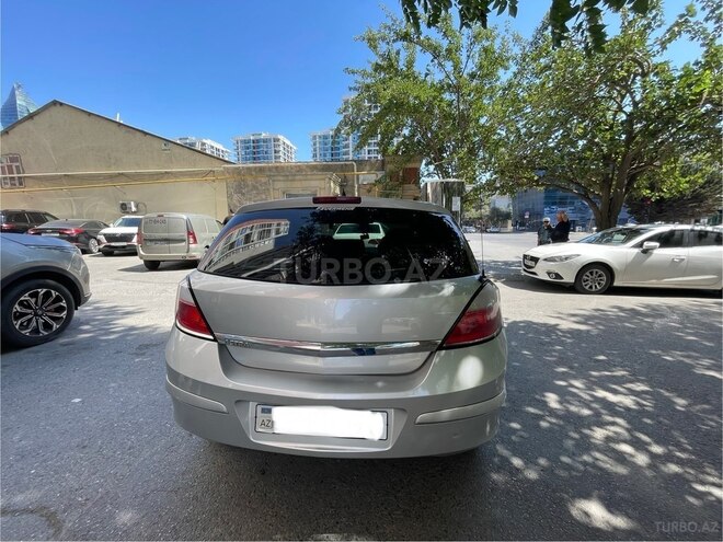 Opel Astra 2004, 296,000 km - 1.4 l - Bakı