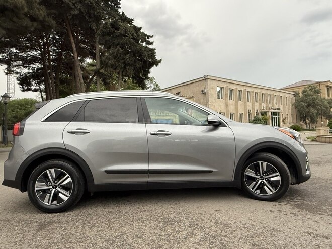 Kia Niro 2022, 55,000 km - 1.6 l - Bakı
