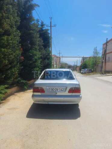 Mercedes E 280 2000, 366,022 km - 2.8 l - Bakı